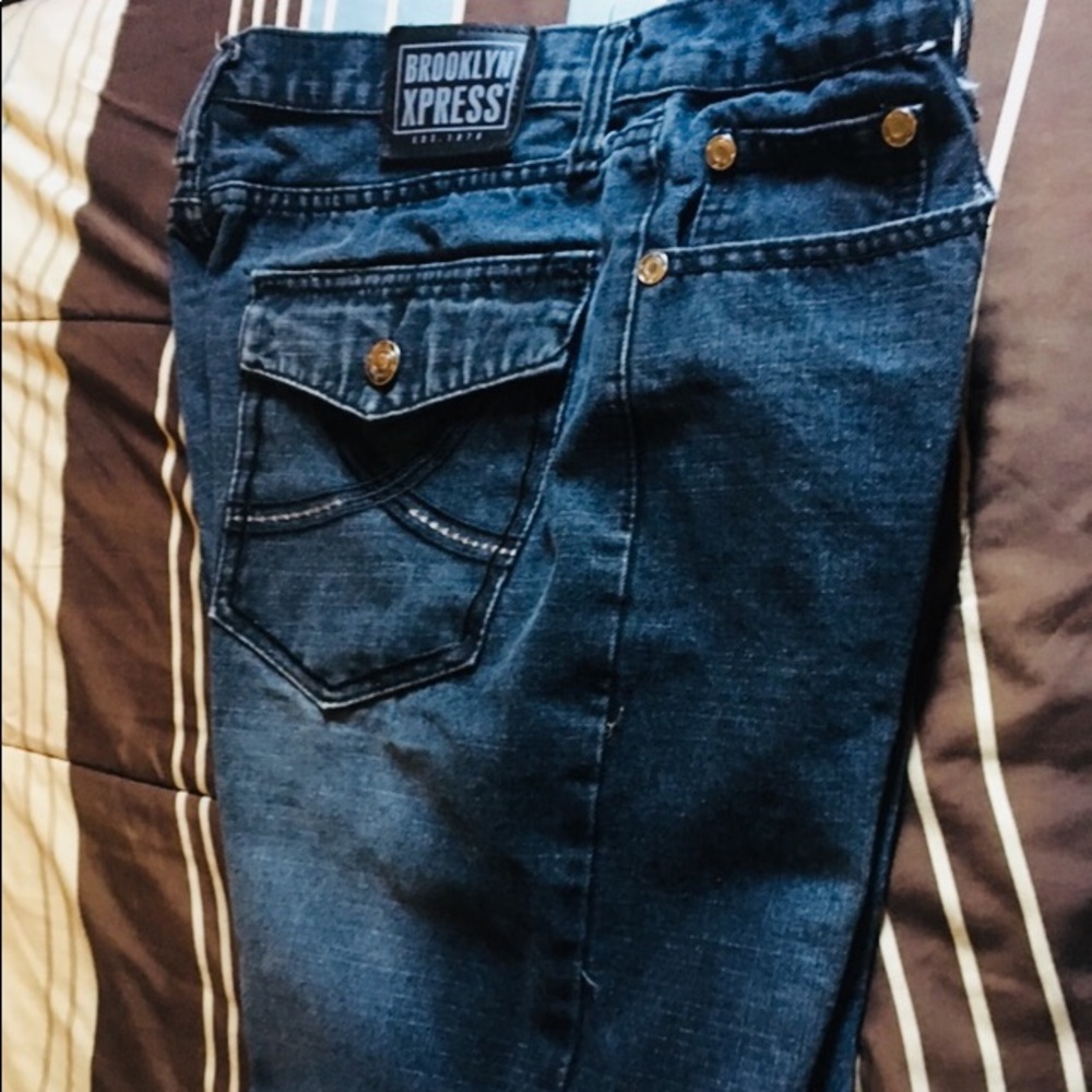 Brooklyn Xpress Black distressed jeans. 36X30